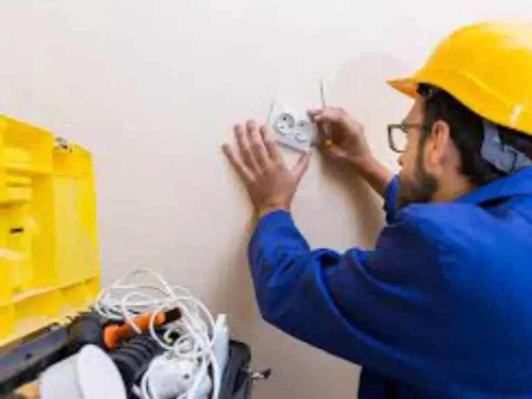 Eletricista Residencial e Predial em Guará – DF , reparos eletricos em geral
