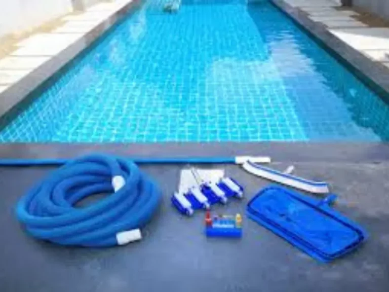 Limpeza de piscina ou piscineiro em Campinas