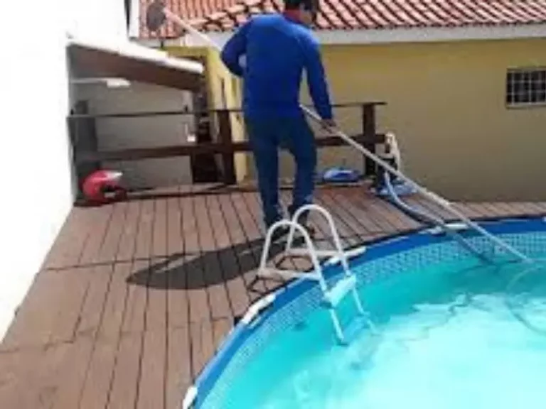 Limpeza de piscina ou piscineiro em Maceió